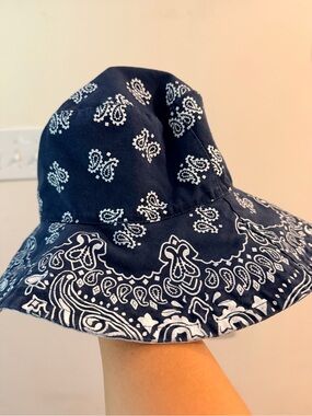Free People Navy and White Bandana-Print Bucket Hat
